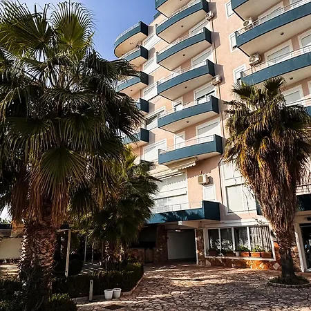 Amelia Apartment *